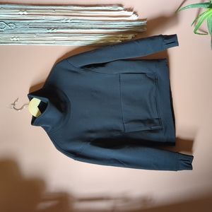 Lululemon Kick the Cold Funnel Neck